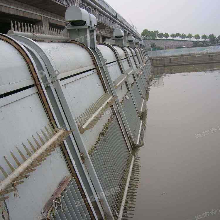 哈密地区多联排回转式格栅清污机