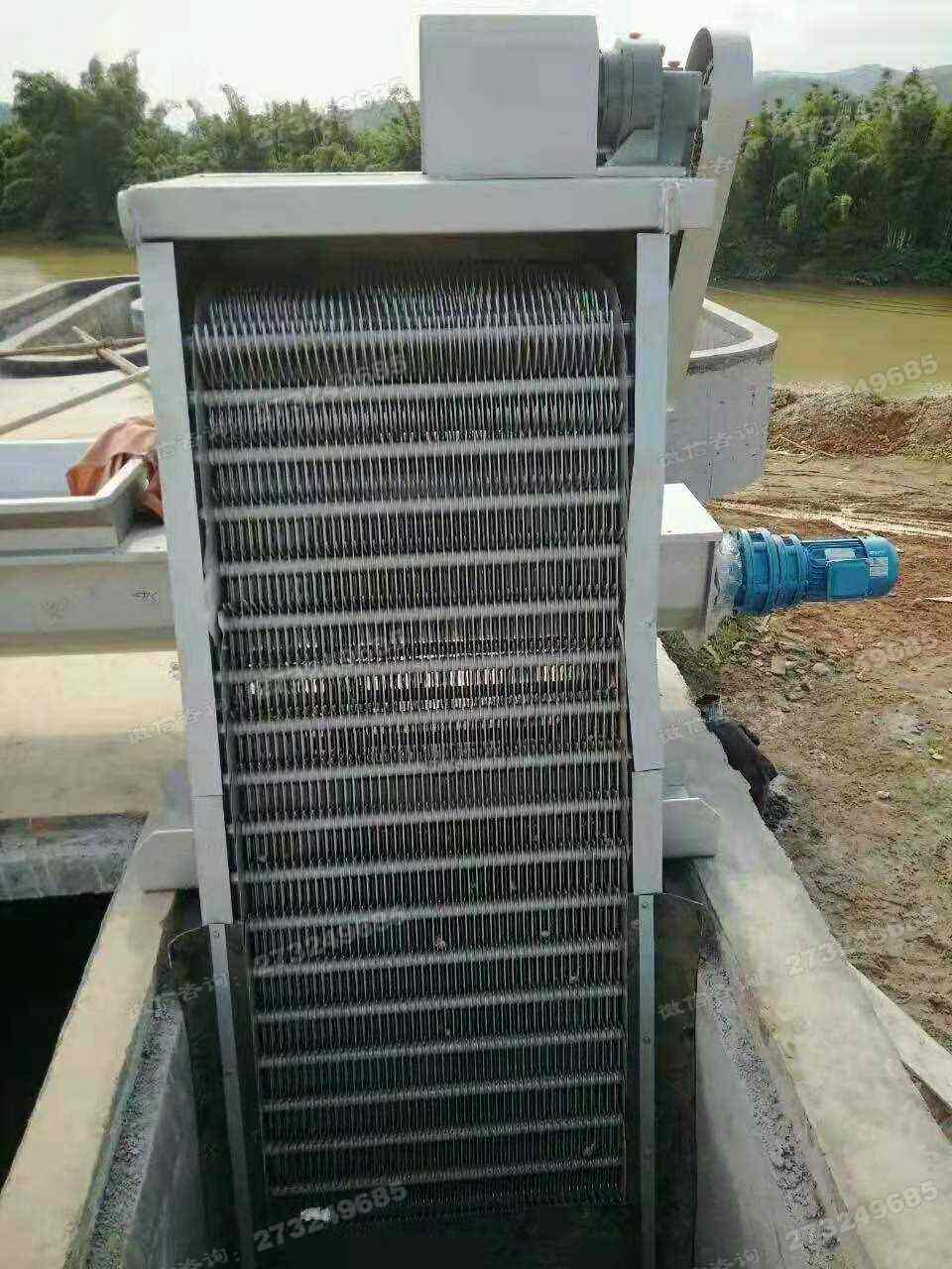 古城小型回转式格栅清污机