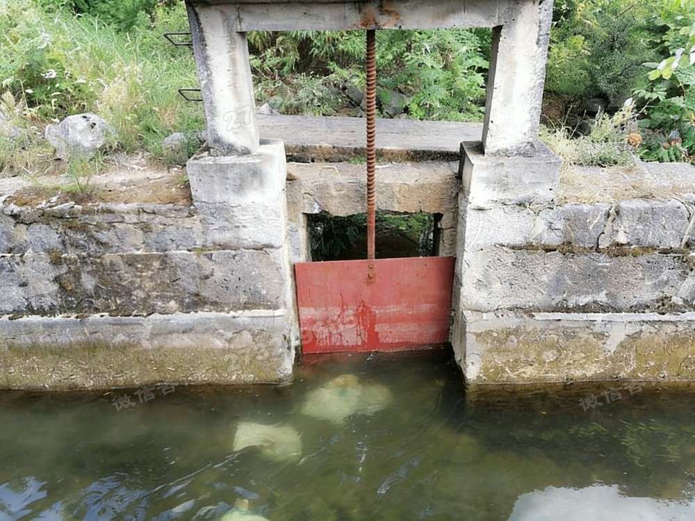 石拐隧洞铸铁闸门